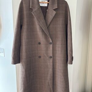 Aritzia Slouch Coat. Sz M Short